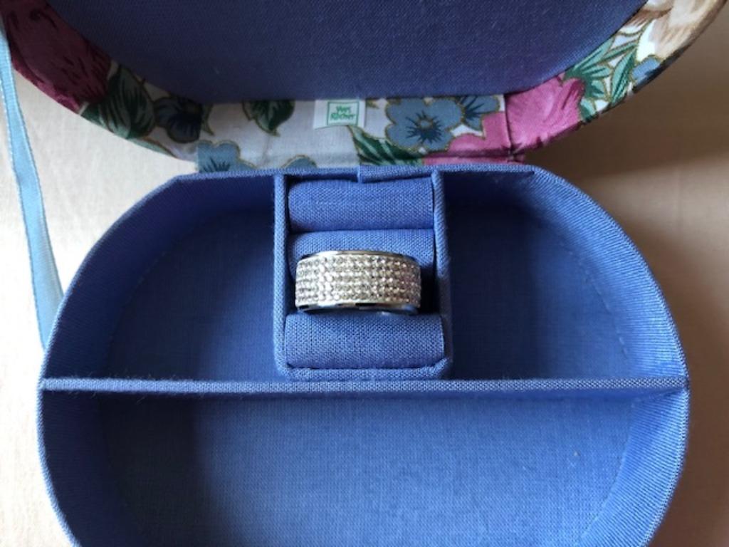 Ring met Zirkonia, Handtassen en Accessoires, Ringen, IJzer of Staal, Nieuw, Ophalen of Verzenden, Kleiner dan 17