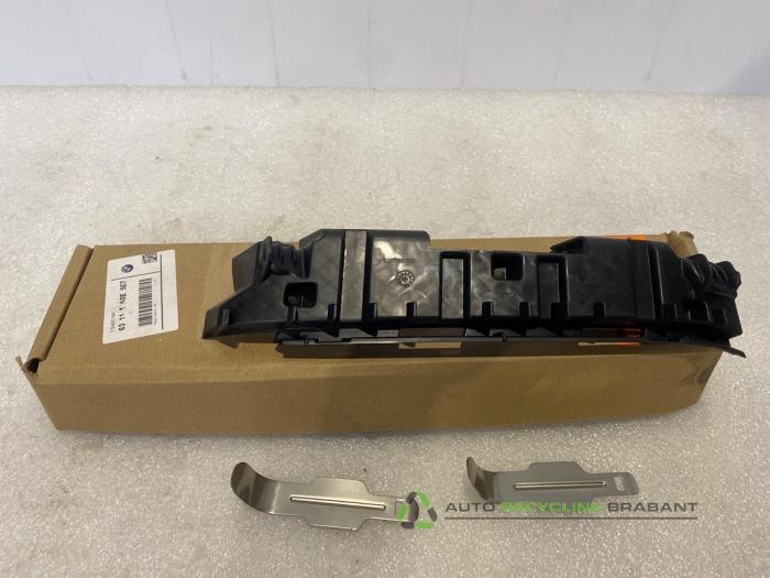 Koplampframe links van een BMW X3, Auto-onderdelen, 12 maanden garantie, -, -, Nieuw