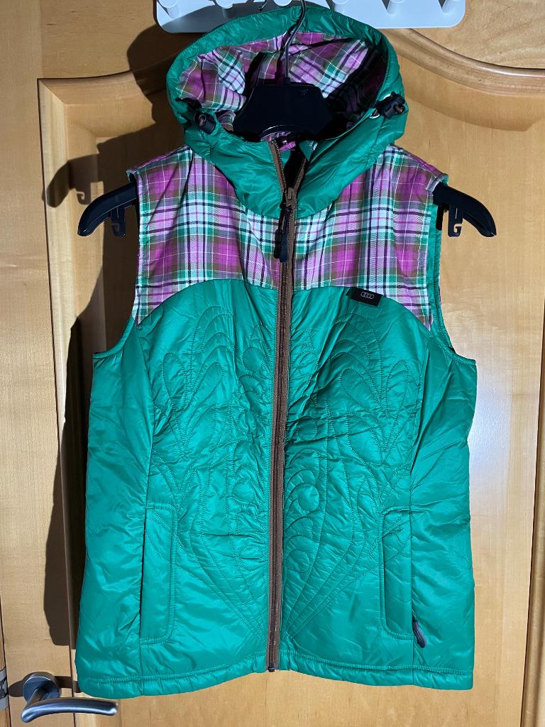 Veste Audi sans manche avec capuche NEUVE, Enlèvement ou Envoi, Neuf, Taille 36 (S), Vert