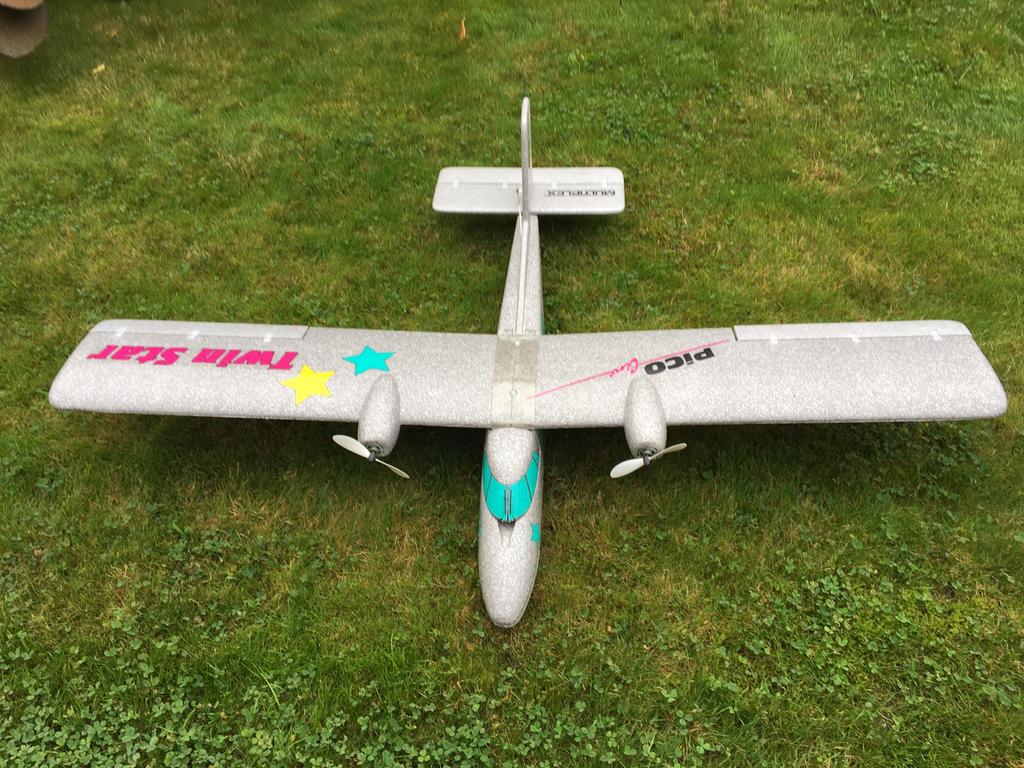 Multiplex twinstar, Enlèvement, Neuf