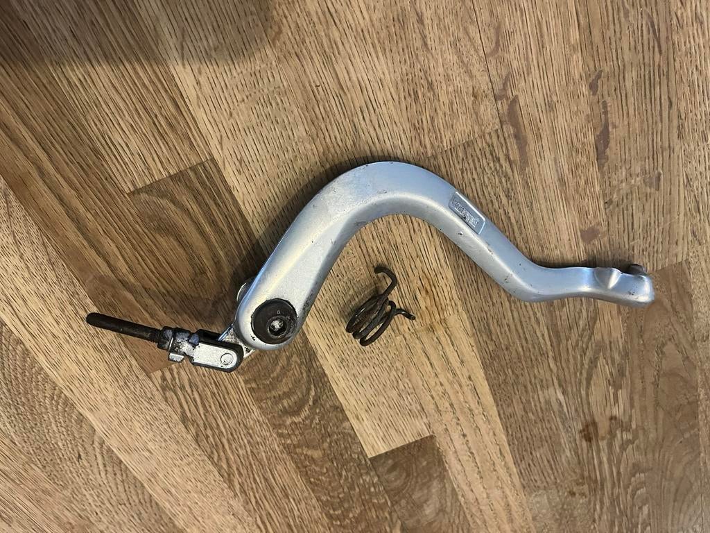Pédale de frein arrière DERBI Senda  DRD, Motoren, Ophalen of Verzenden
