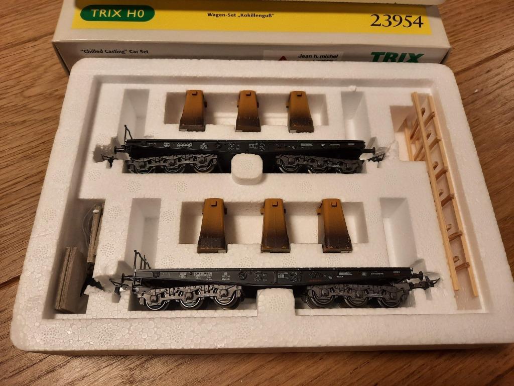 Trix 23954 - 2 wagons transport de 3 coquilles de fonte, Hobby & Loisirs créatifs, Trains miniatures | HO, Comme neuf, Wagon, Trix