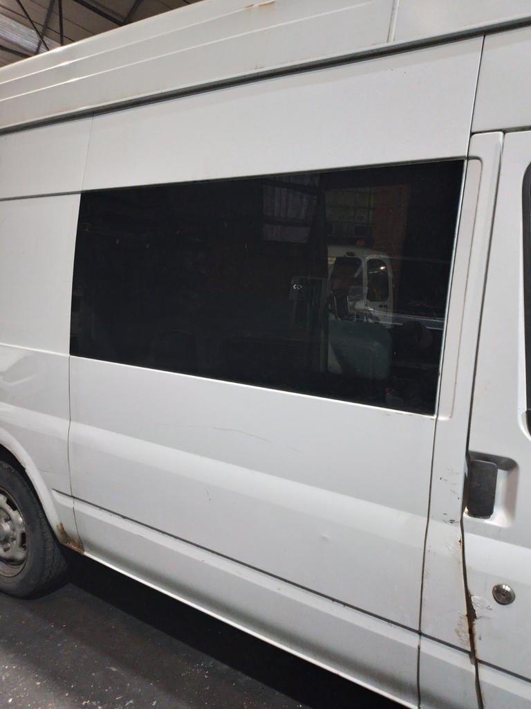 Vitre latérale gauche du Ford Transit 2006 - 2014, Autos : Pièces & Accessoires, ., ., Enlèvement ou Envoi, Ford