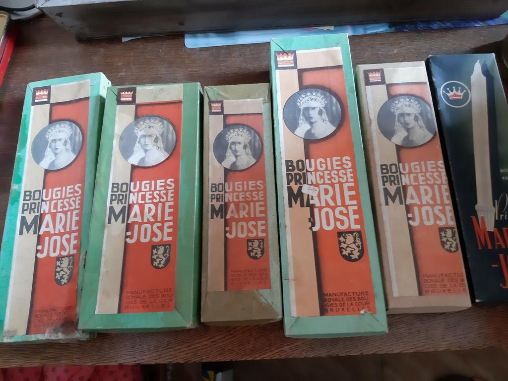 Verschillende Kaarsendozen Bougies Princesse Marie-Jose, Verzamelen, Ophalen of Verzenden, Gebruikt