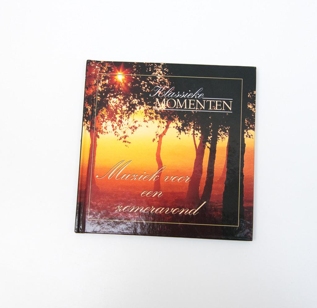 CD Klassieke Momenten – Muziek voor een zomeravond – Nieuw, Enlèvement ou Envoi, Neuf, dans son emballage