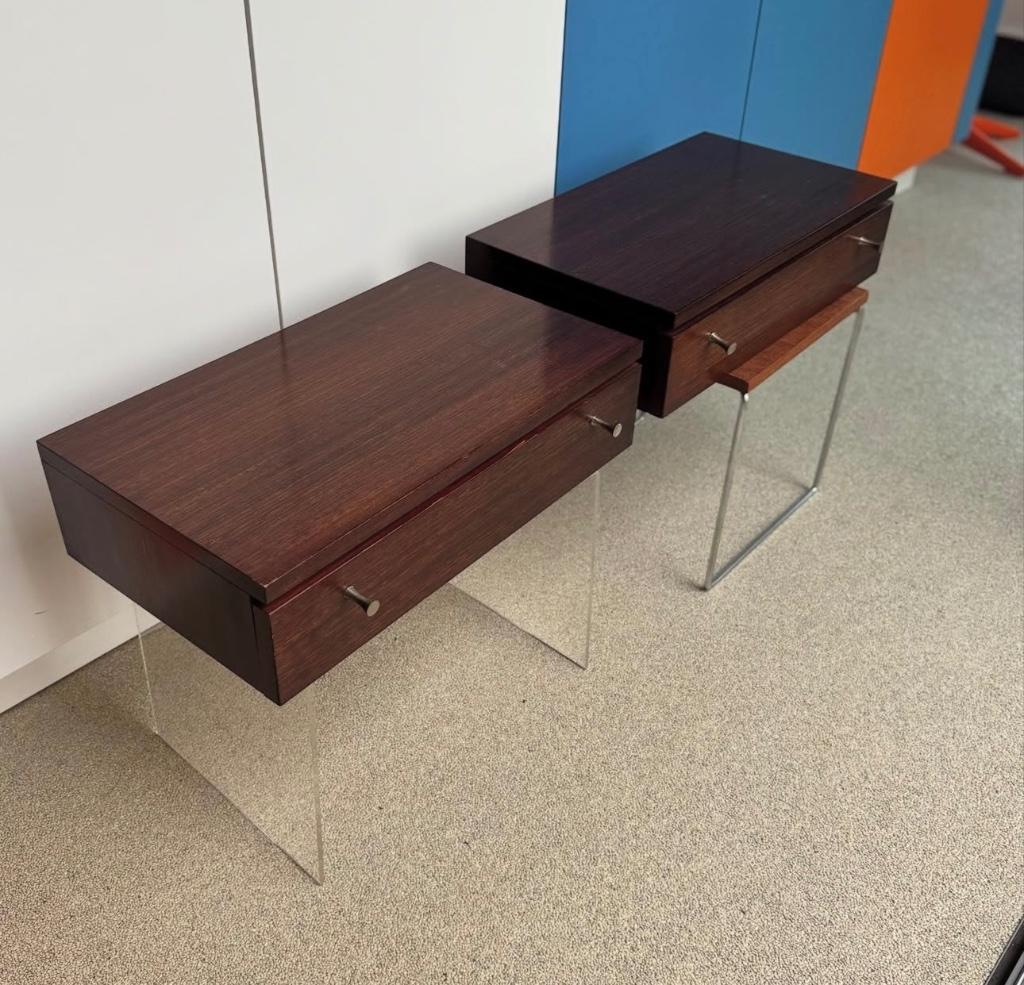Ensemble de 2 tables de chevet flottantes du milieu du siècl, Enlèvement