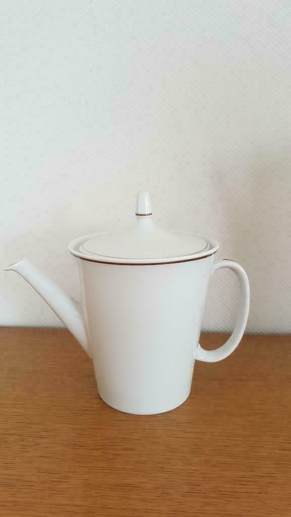 koffiepot gouden boord, Ophalen of Verzenden, Gebruikt, Porselein, Overige typen