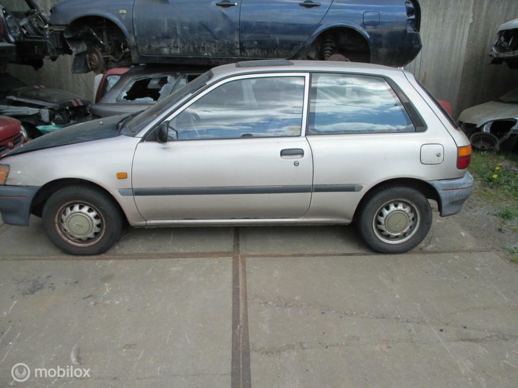 Onderdelen Toyota Starlet 1.3i P8 Friend, Auto-onderdelen, Gebruikt