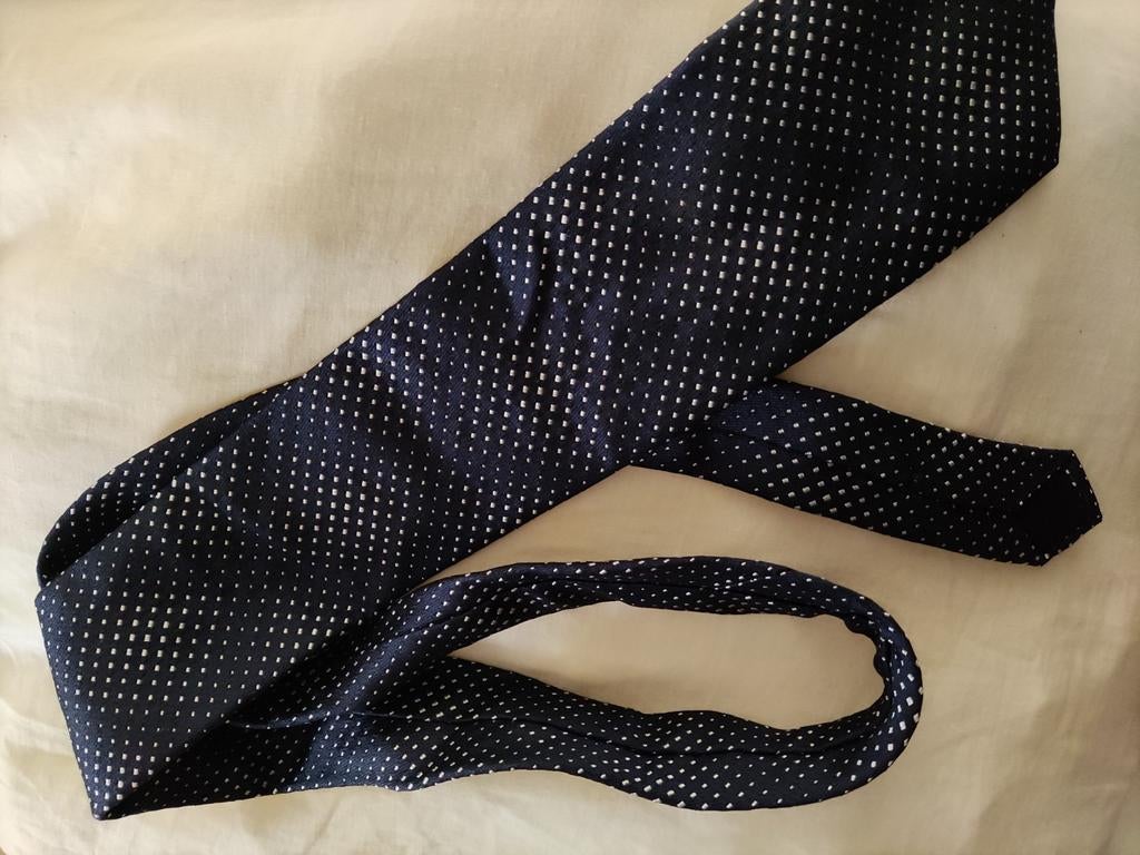 Zara homme - cravate mouchetée bleu foncé, Enlèvement ou Envoi, Comme neuf