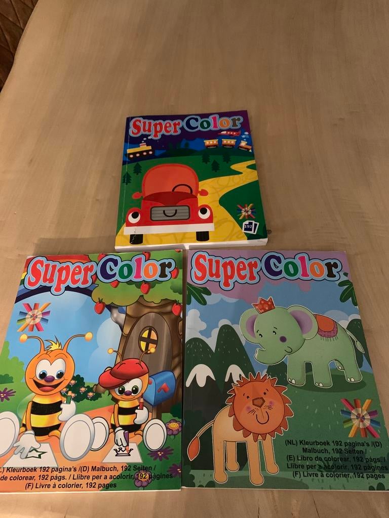 3 kleurboeken, Ophalen of Verzenden, Gebruikt