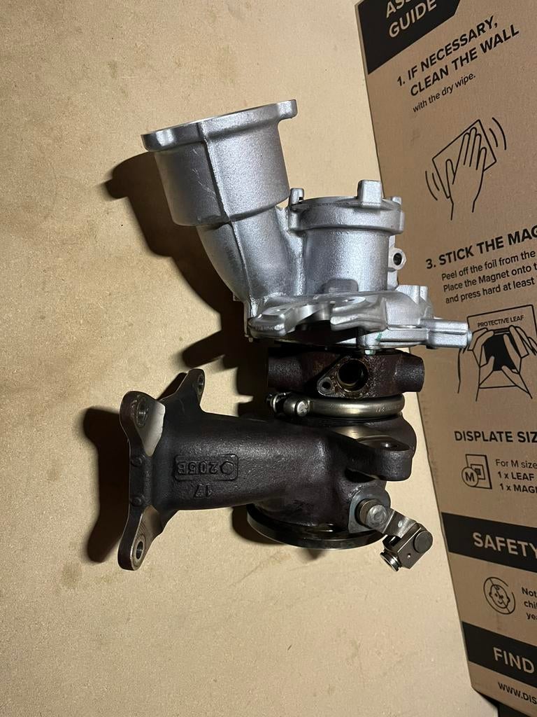 IHI IS20 turbo 45,000 kms + ngk bougies, Auto-onderdelen, Ophalen of Verzenden, Audi