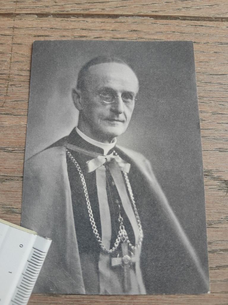 Bp bisschop in Arabië + hulpbisschop Gent, 1878-1969, Joliet, Verzamelen, Ophalen of Verzenden, Zo goed als nieuw