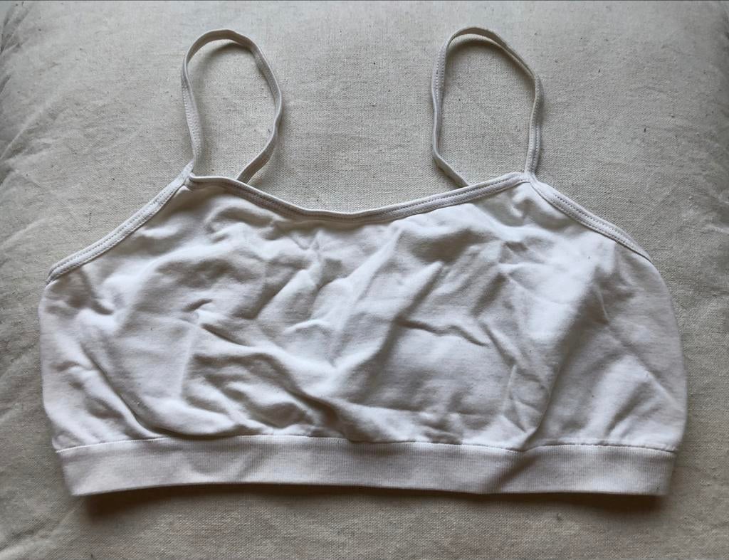 meisjes top Hema XS 146 152 wit topje beha, Kinderen en Baby's, Kinderkleding | Maat 146, Nacht- of Onderkleding, Gebruikt, Meisje