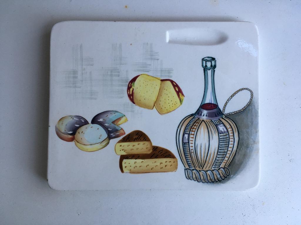 Kaasplank in porselein, Ophalen of Verzenden, Zo goed als nieuw, Porselein, Bord(en)