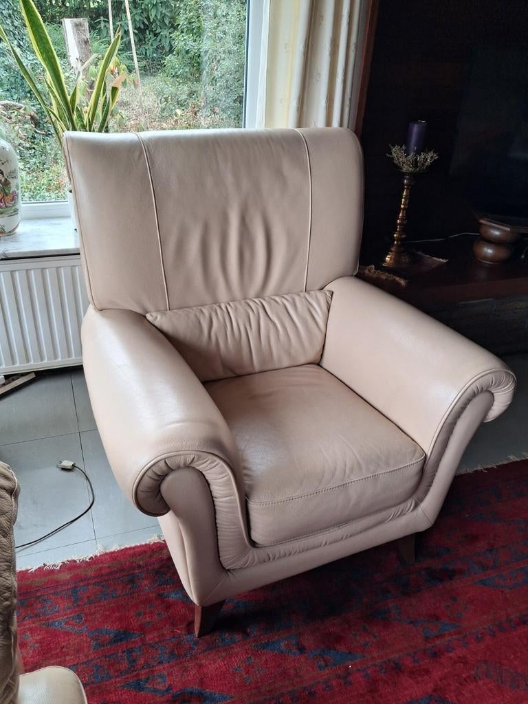 Zetel in beige leder, Ophalen, Zo goed als nieuw