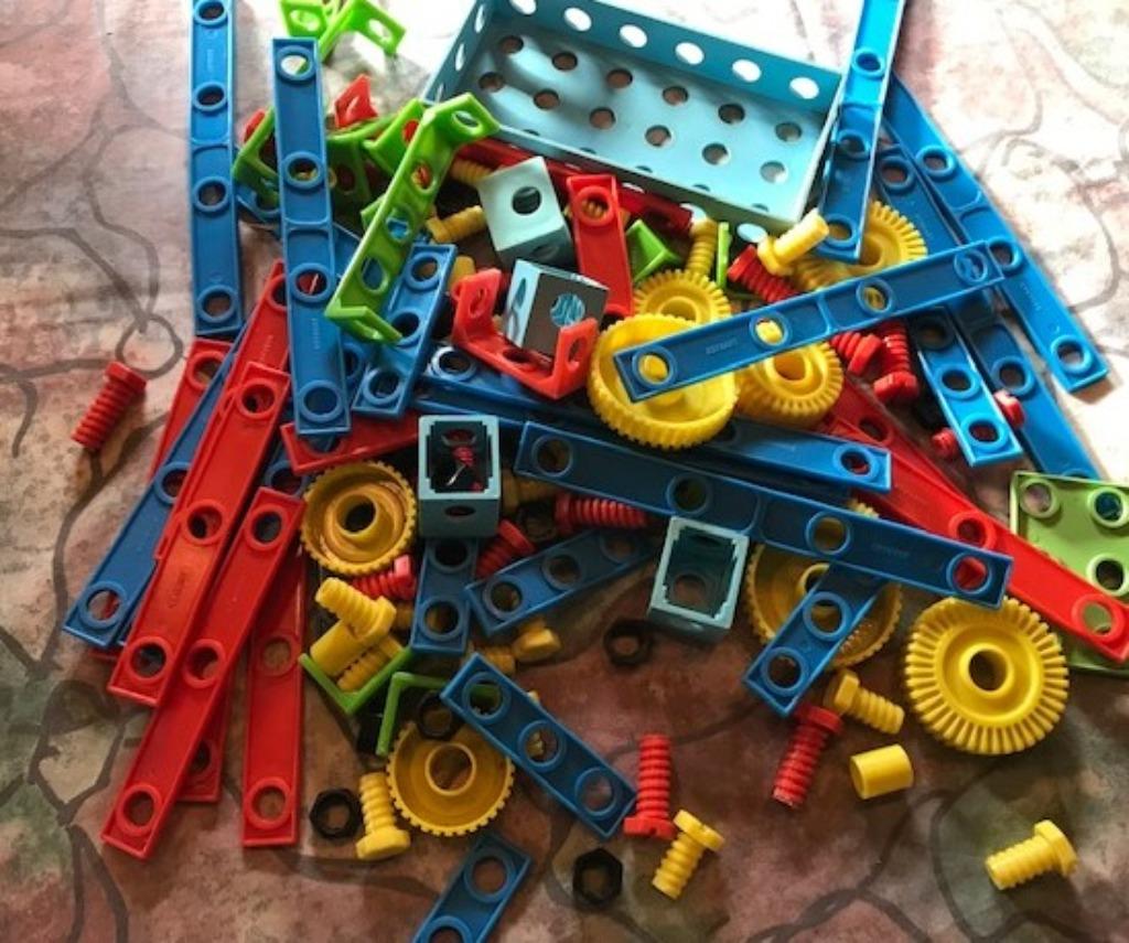 Kit de construction en PVC dur (mecano), Enlèvement, Utilisé, Bricolage