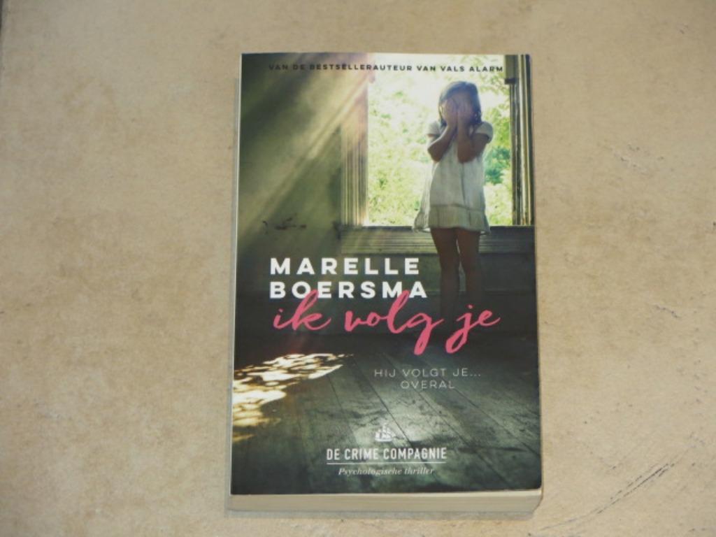Boek thriller Ik volg je, Enlèvement ou Envoi, Comme neuf