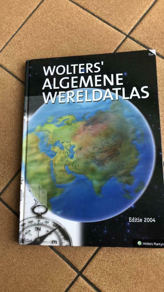 Wolters’ algemene wereldatlas, Boeken, Atlassen en Landkaarten, Ophalen of Verzenden