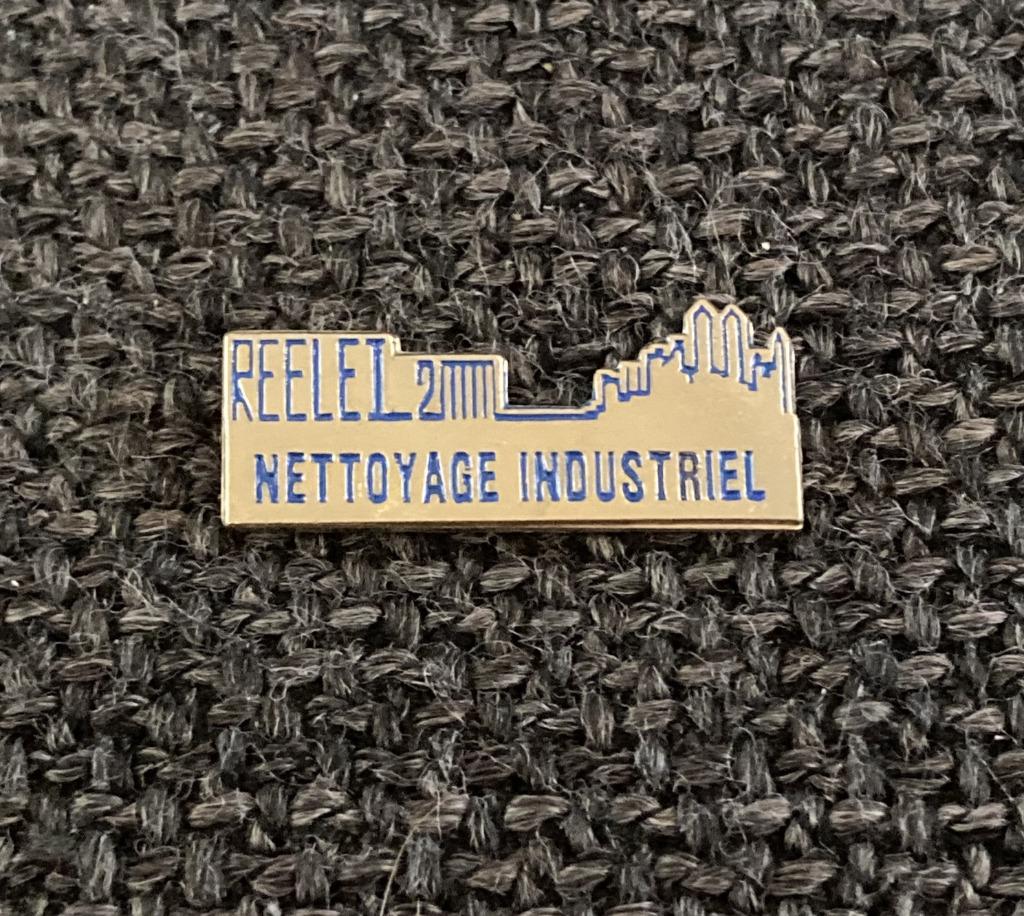 PIN - NETTOYAGE INDUSTRIEL, Envoi, Utilisé, Autres sujets/thèmes, Insigne ou Pin's
