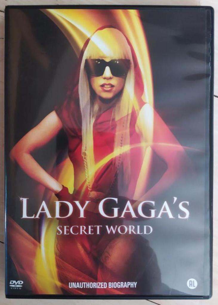 Lady Gaga - Lady Gaga's Secret World, Ophalen of Verzenden