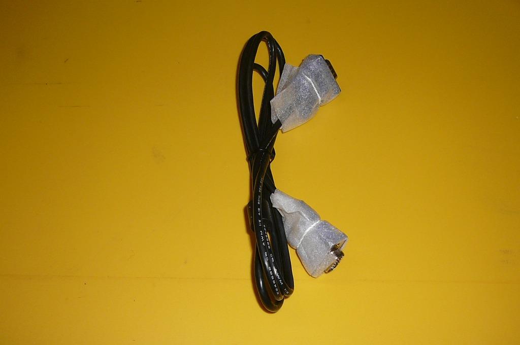 VGA kabel naar VGA - male kabel, Computers en Software, Pc- en Netwerkkabels, Ophalen of Verzenden