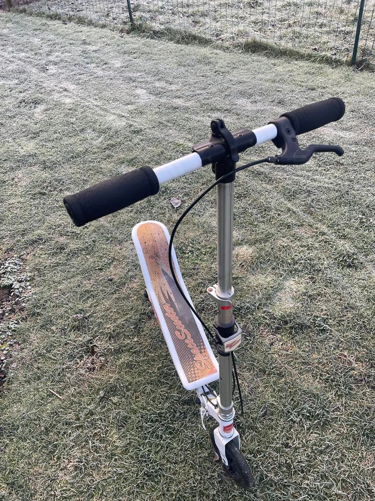 Trottinettes, Vélos & Vélomoteurs, Enlèvement ou Envoi, Comme neuf