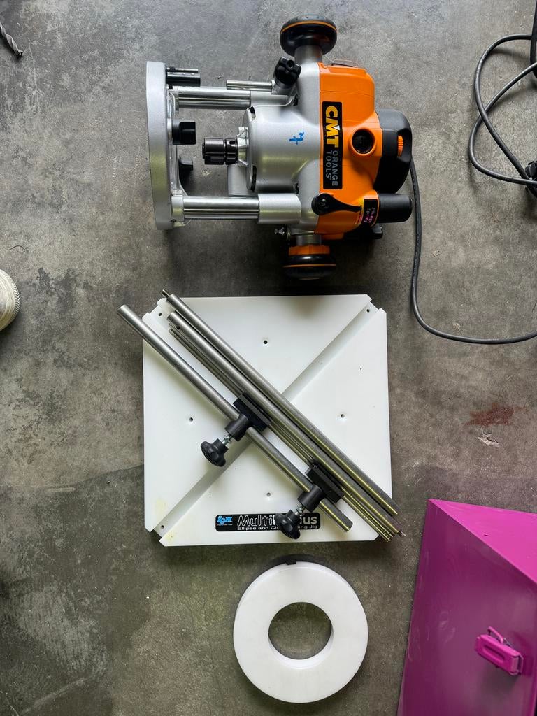 cmt 7E bovenfrees, Doe-het-zelf en Bouw, Ophalen, Nieuw, Elektrisch, Bovenfrees