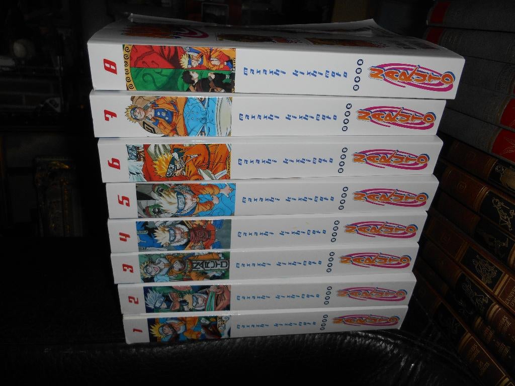 Lot de 8 Naruto intégrale T1à 8 (chaque T comprend 2 livres), Livres, Enlèvement ou Envoi