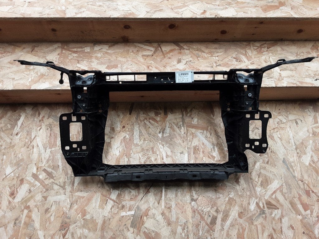 FACE AVANT Audi Q3 (F3B) (01-2018/06-2021) (83A805594J), Auto-Union-Straße  1,
85057  Ingolstadt, DE, Info@audi.de, Audi, Utilisé