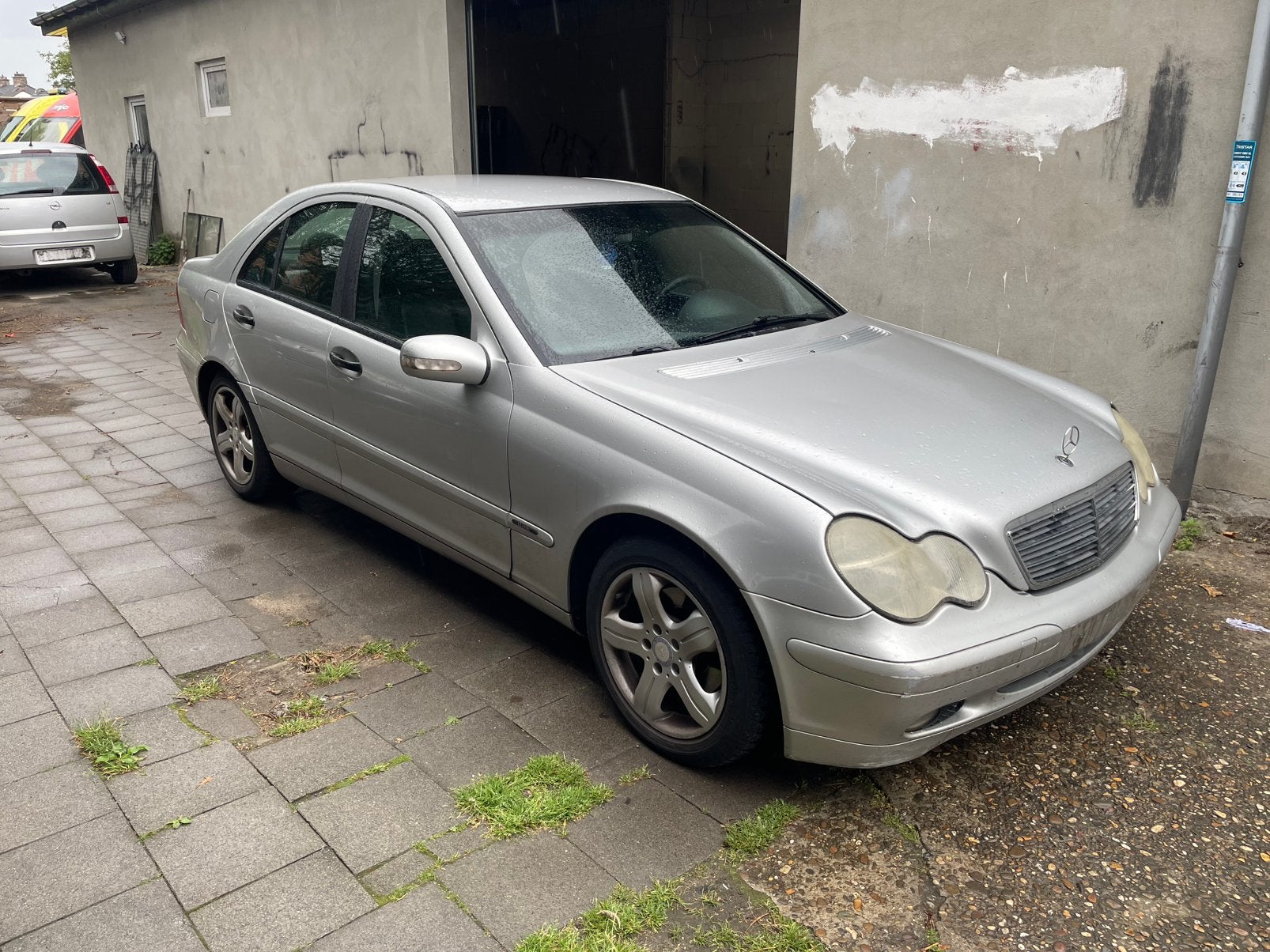 Mercedes C200 CDI Automaat CarPlay, Autos, Mercedes-Benz, Cuir, Argent ou Gris, Achat, Noir