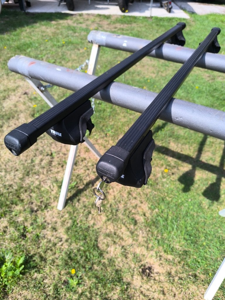 Thule dakdragers voor open dakrails, Auto diversen, Dakdragers, Ophalen, Zo goed als nieuw