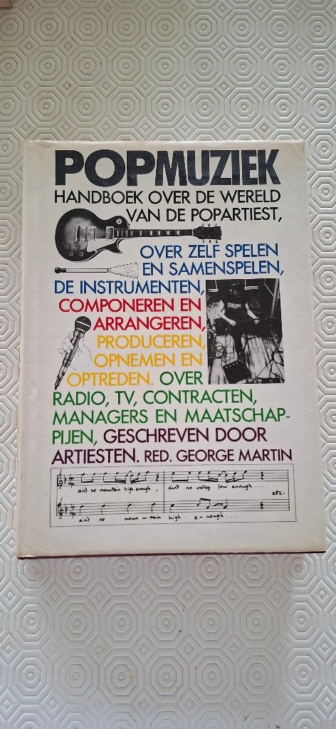 Handboek over de wereld van de popartiest, Boeken, Ophalen, Gelezen