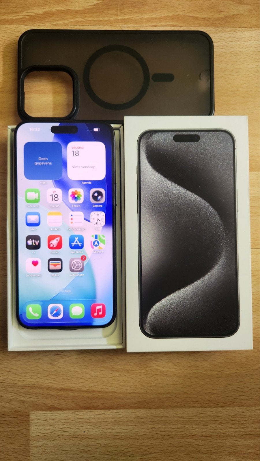 Te koop iPhone 15 pro max 256gb, Telecommunicatie, Zwart, IPhone 15 Pro Max, Zo goed als nieuw, Zonder simlock