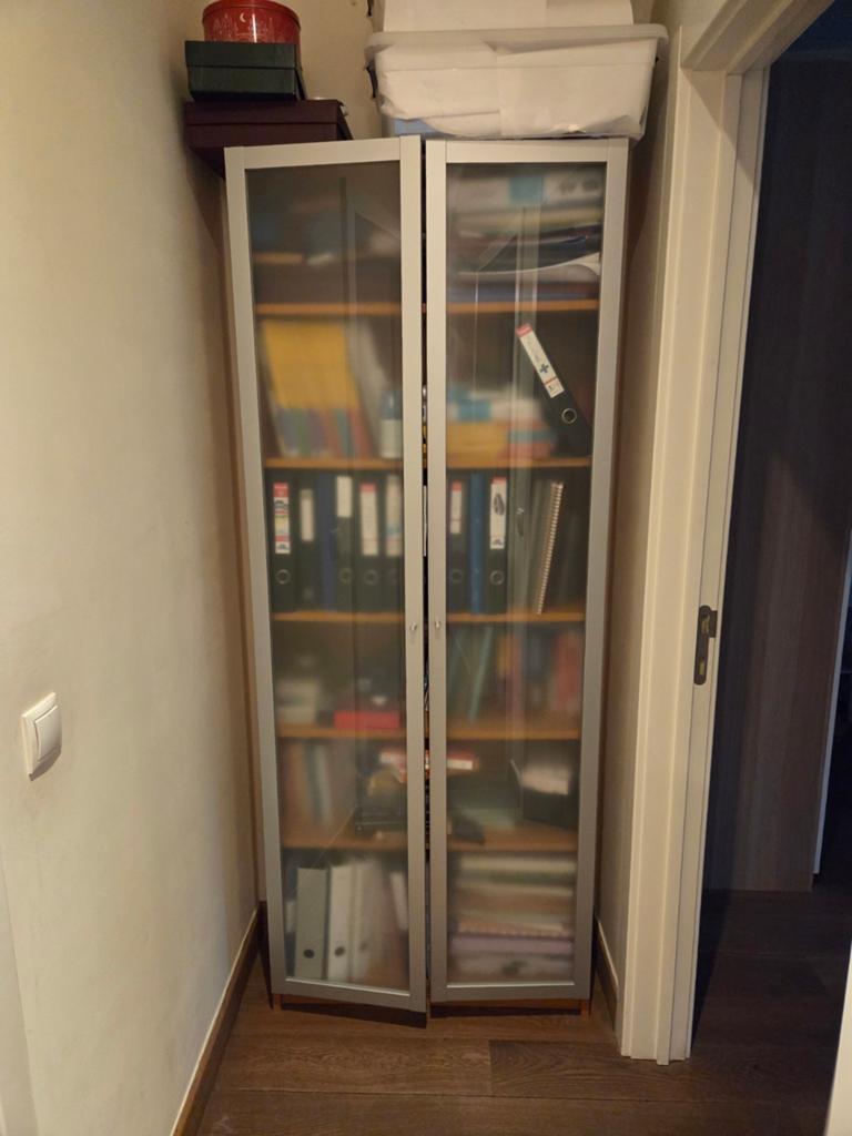 Armoire IKEA Billy avec portes vitrées 80x30x202 cm 5 étagèr, Maison & Meubles, Armoires | Vitrines, Enlèvement