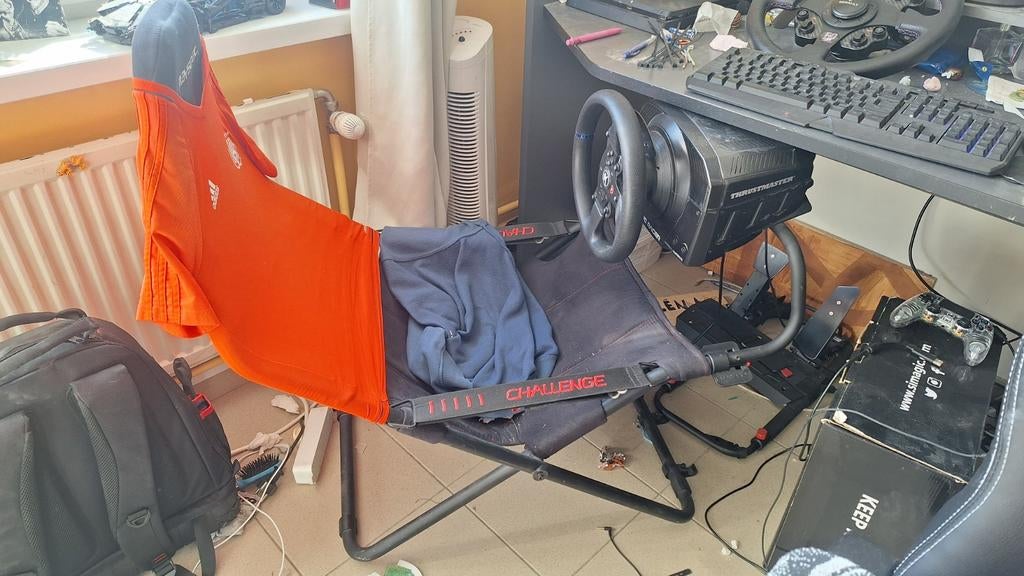 Siège simulateur a vandre car jai acheté un gam au dessu