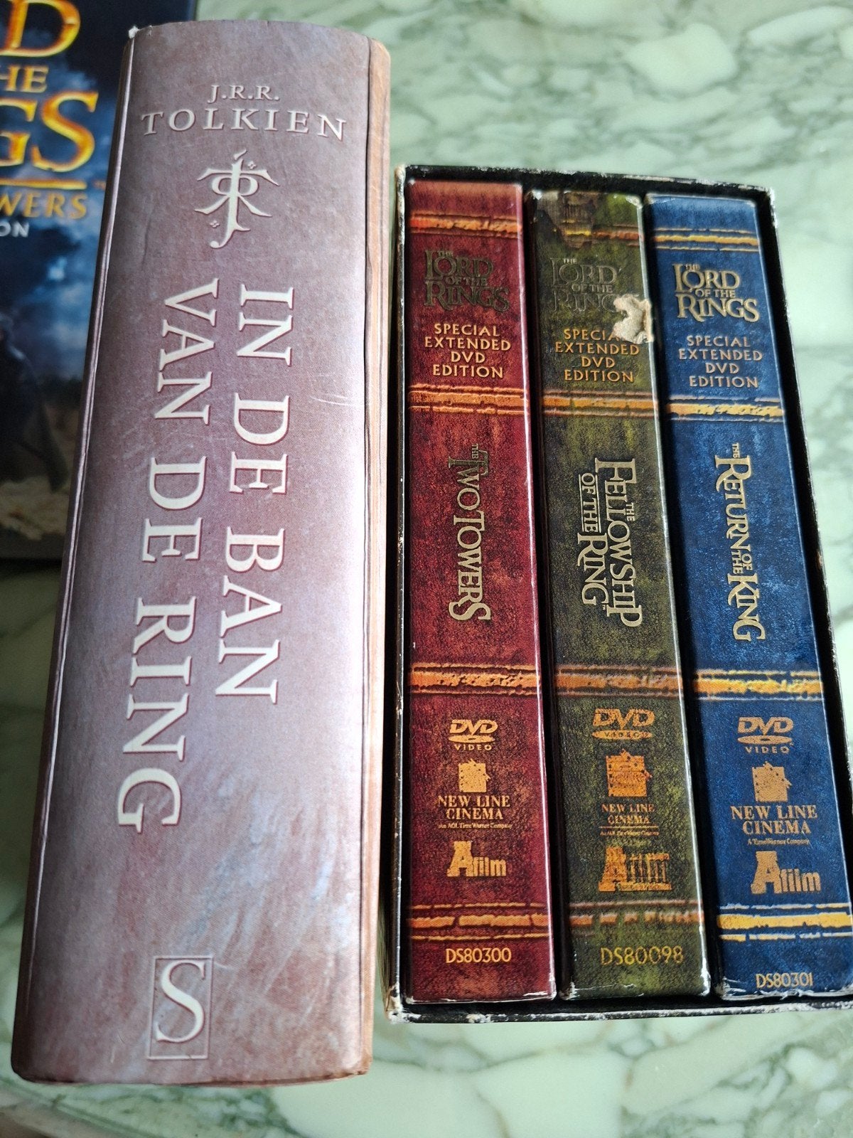 dvd lord of the rings en boek, Verzamelen, Lord of the Rings, Ophalen, Zo goed als nieuw