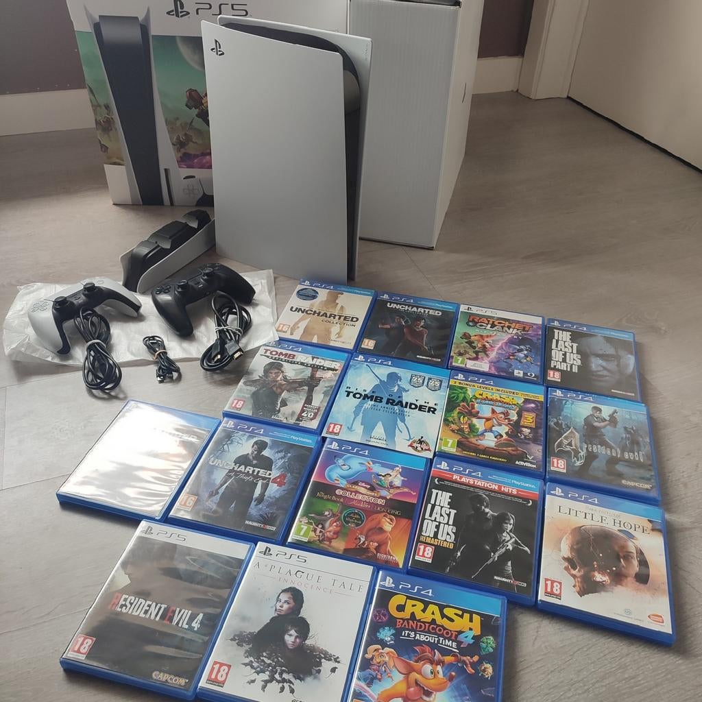 Ps5 disc, 16 games 2 controllers, headset, laadstation, Enlèvement