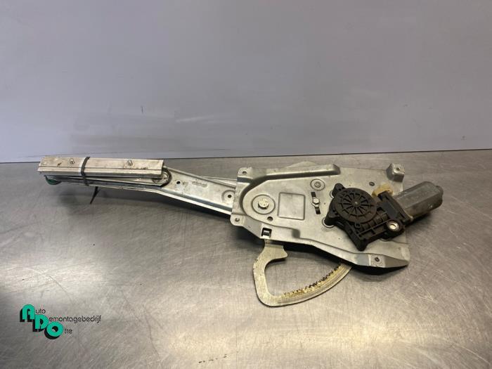 Ruitmechaniek 4Deurs rechts-voor van een Saab 9-5 (9-5 98-), Gebruikt, -, -, Ophalen of Verzenden