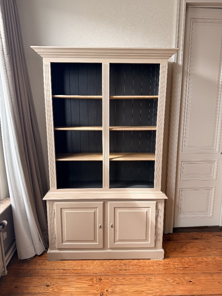 Stijlvolle en elegante boekenkast in 2 delen, Huis en Inrichting, Ophalen, Met deur(en), 100 tot 150 cm, 200 cm of meer