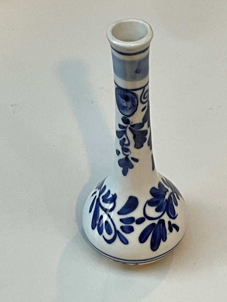 Petit vase original bleu de Delft peint à la main, Antiquités & Art, Antiquités | Céramique & Poterie, Enlèvement