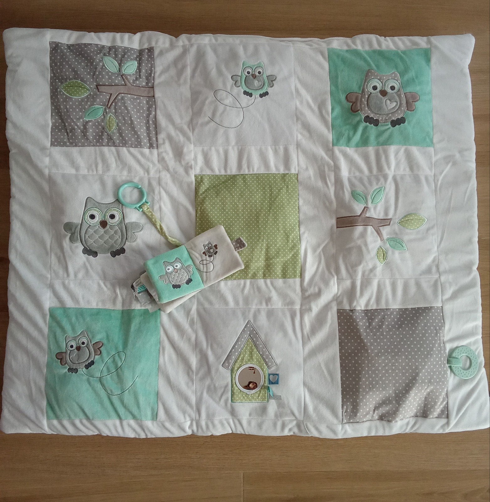 Tiamo Boxkleed/speelmat 80 x 95 cm + babyboekje - Nieuw, Ophalen, Nieuw