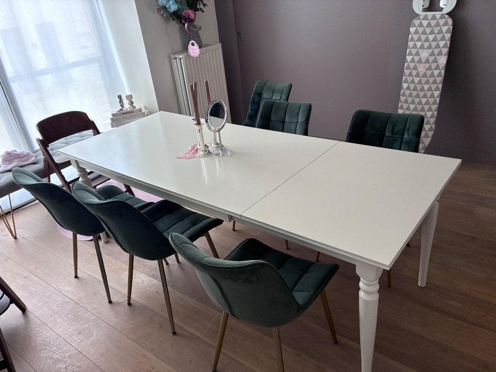 uitschuifbare tafel (Ikea) + 6 donkergroene velvet stoelen, Huis en Inrichting, Tafels | Eettafels, Gebruikt, 50 tot 100 cm, 200 cm of meer