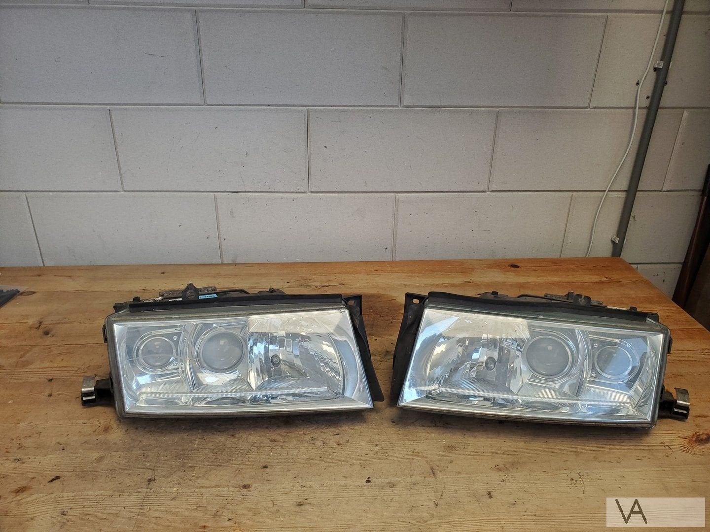 Skoda Octavia 1997 - 2005 koplamp links rechts XENON €100/st, Auto-onderdelen, Gebruikt, -, -, Ophalen of Verzenden