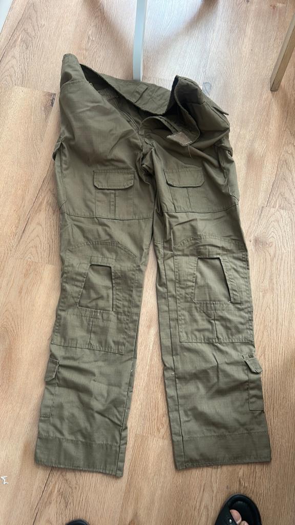 Airsoft pack, Kleding | Dames, Zwangerschapskleding, Ophalen, Zo goed als nieuw, Maat 38/40 (M)