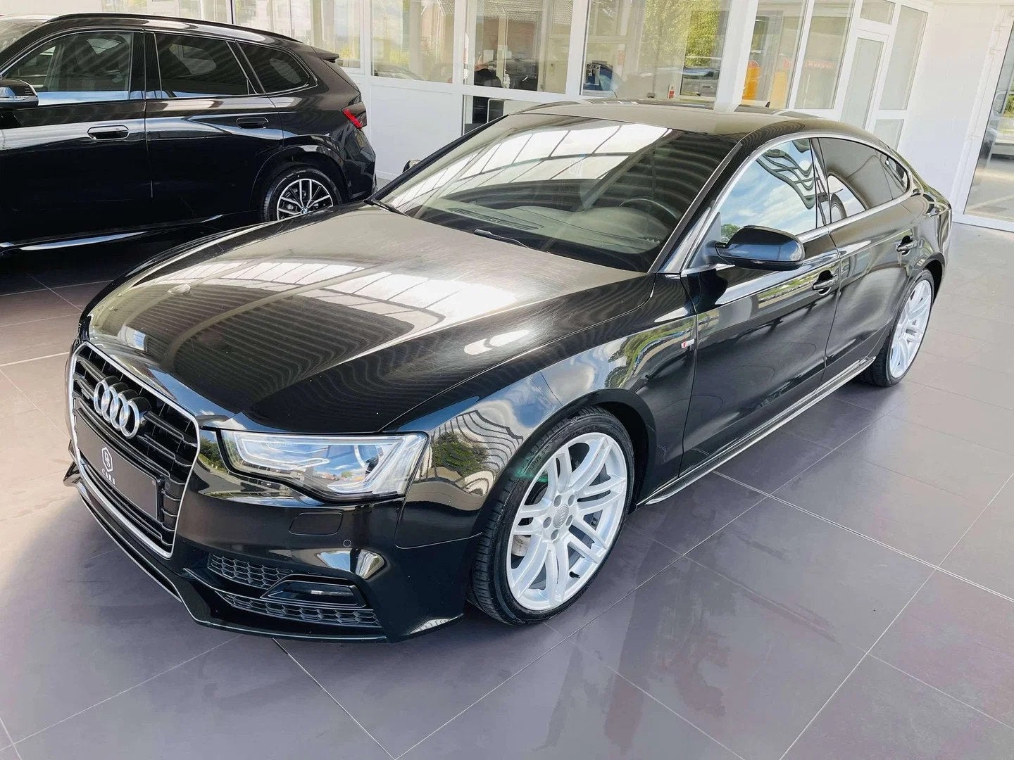 Audi A5 Sportback 2.0 TDi * GARANTIE + S-LINE + LED + GPS +, Auto's, 4 zetels, Gebruikt, 4 cilinders, Zwart
