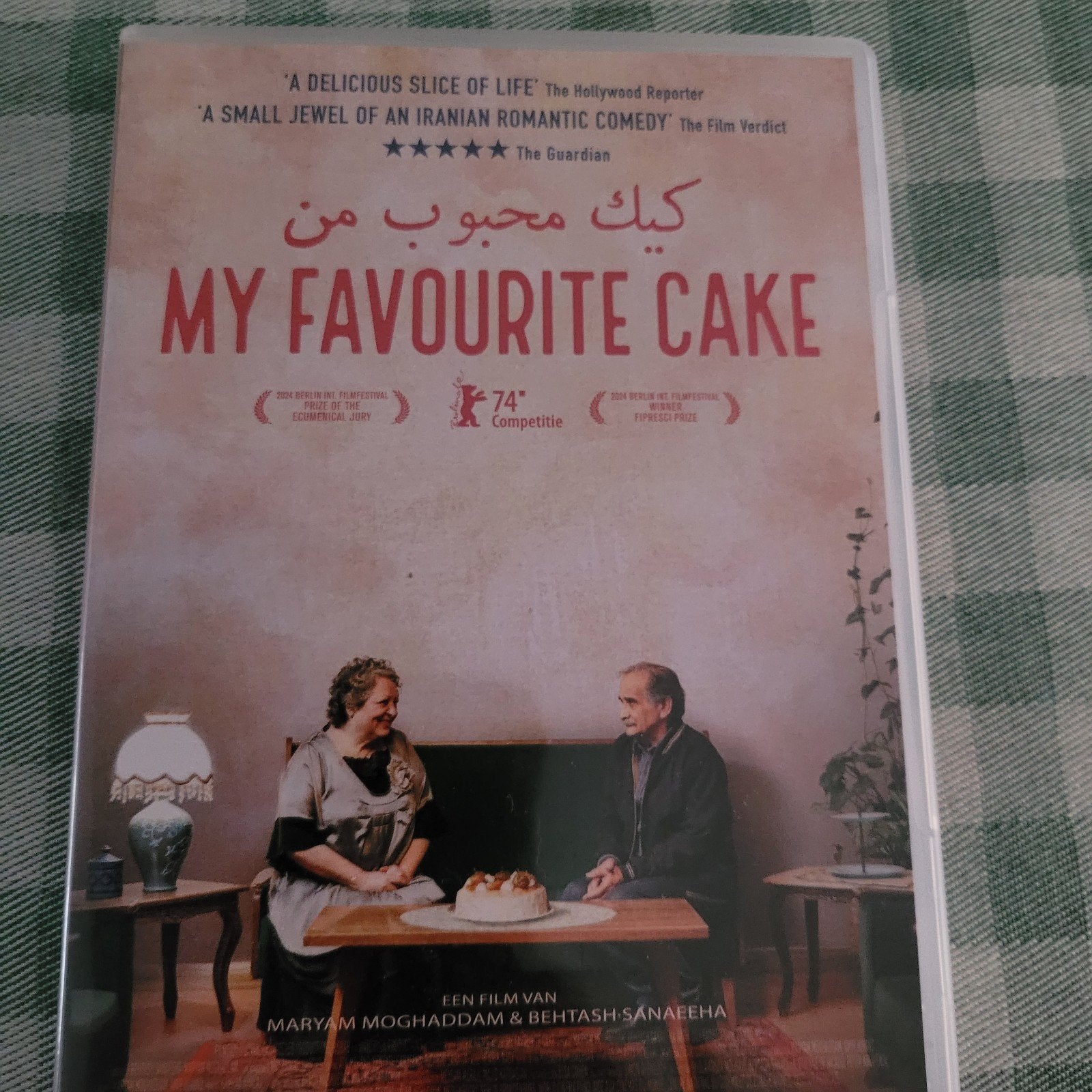 My Favourite Cake, Autres régions, Romance, À partir de 12 ans, Envoi