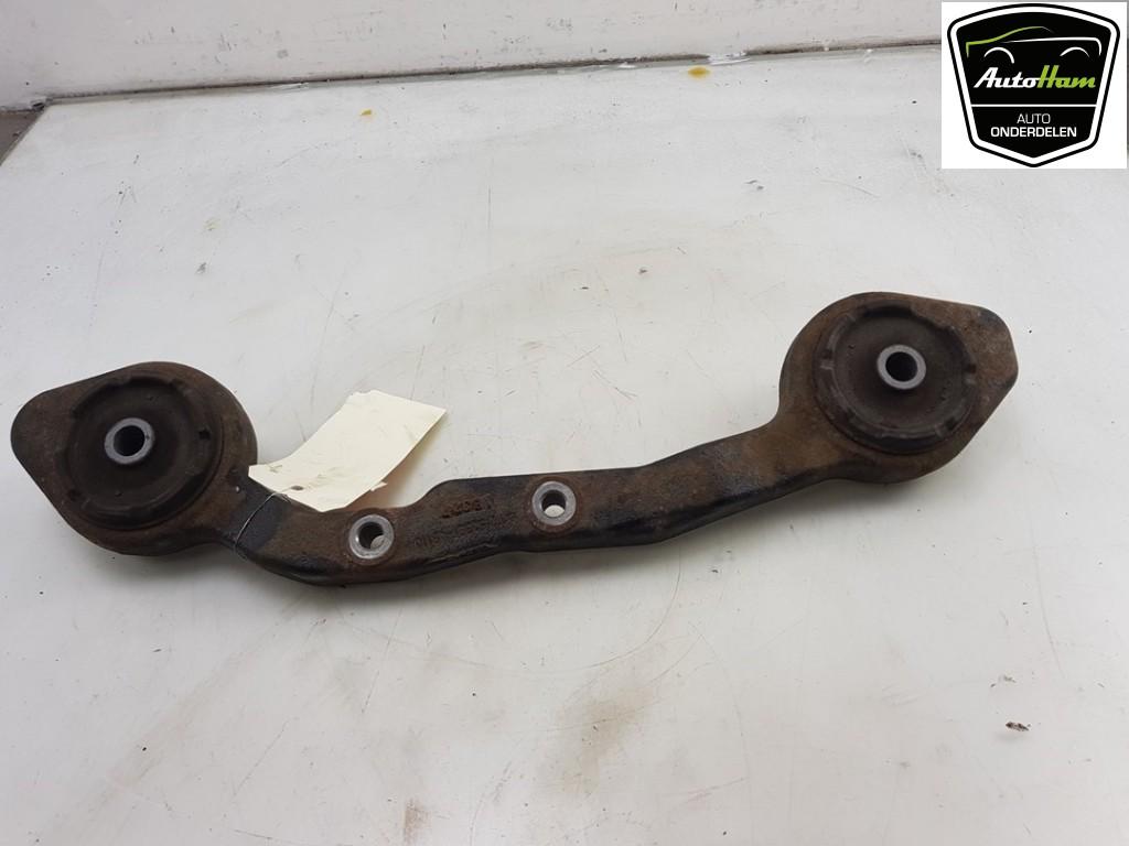 STEUN Toyota RAV4 (A4) (|5239148110|5238048100|), Auto-onderdelen, Gebruikt, Toyota