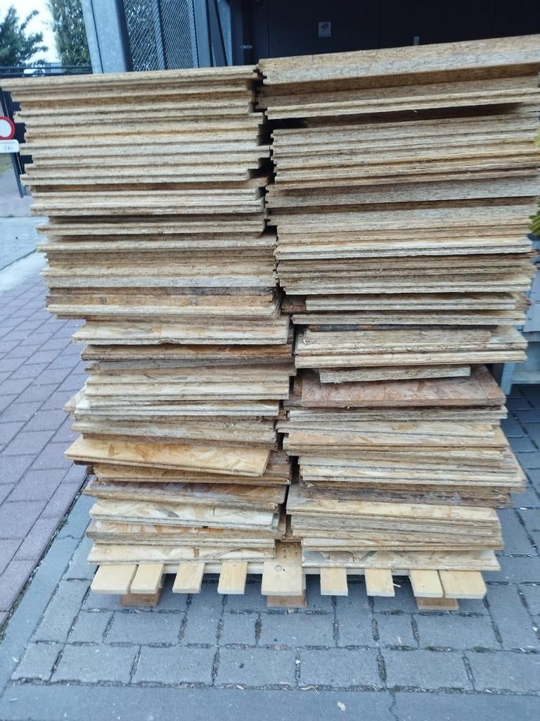 Osb platen met tand en groef, Enlèvement