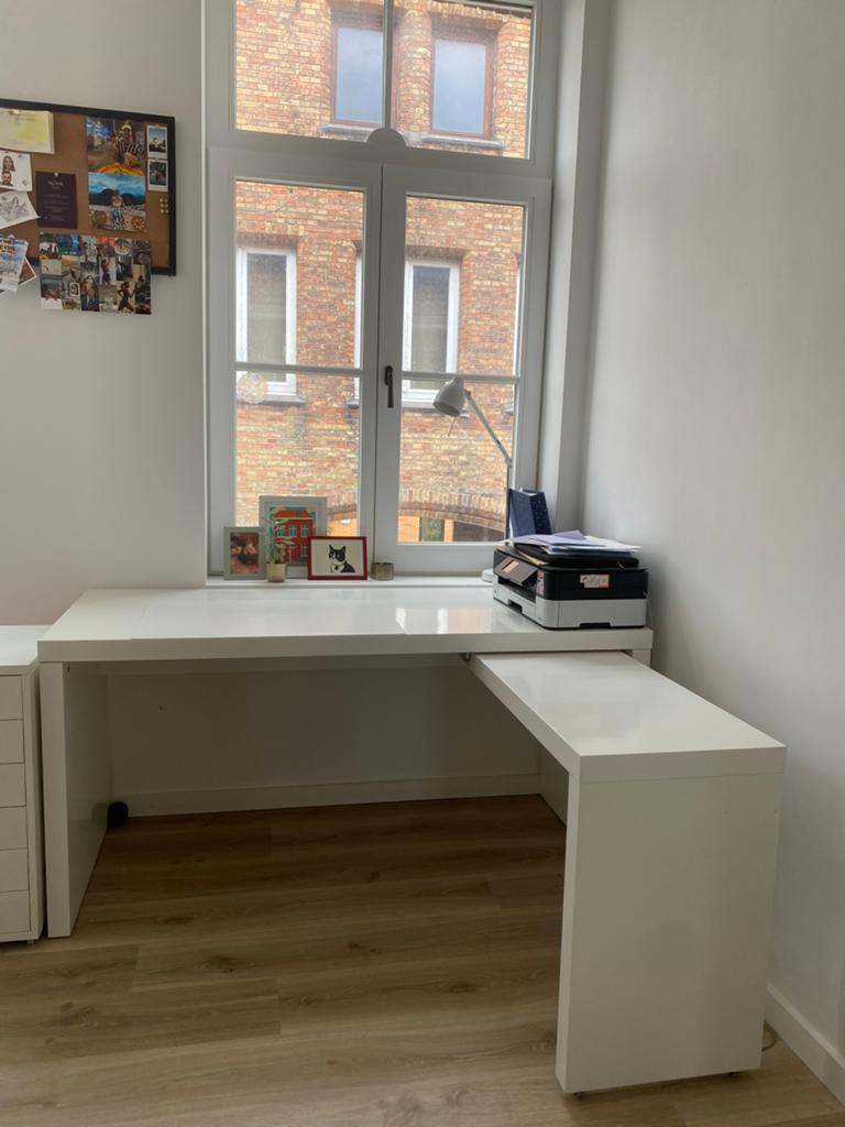 IKEA MICKE hoekbureau – wit, Comme neuf, IKEA, Blanc, Enlèvement