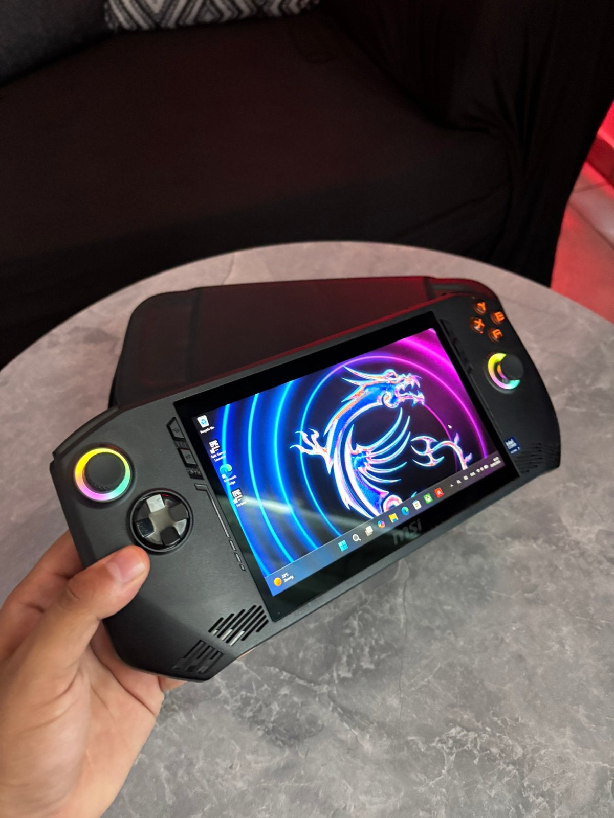 Msi Claw A1m intel 7 ultra, Games en Spelcomputers, Spelcomputers | Overige, Ophalen, MSI, Zo goed als nieuw